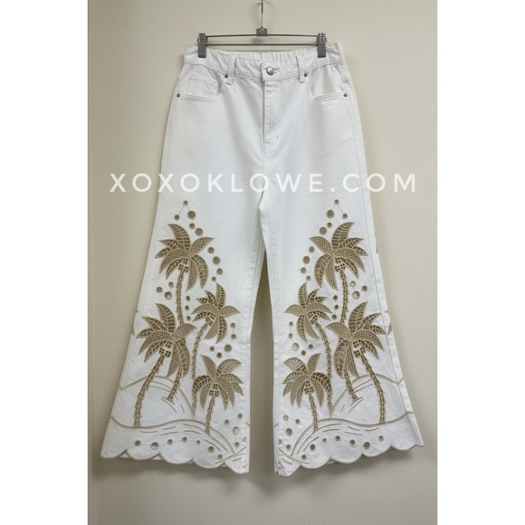 Oli & Hali Denim - Oli & Hali Cream Palm Tree Eyelet Embroidered Wide Leg Jeans | Washed Denim